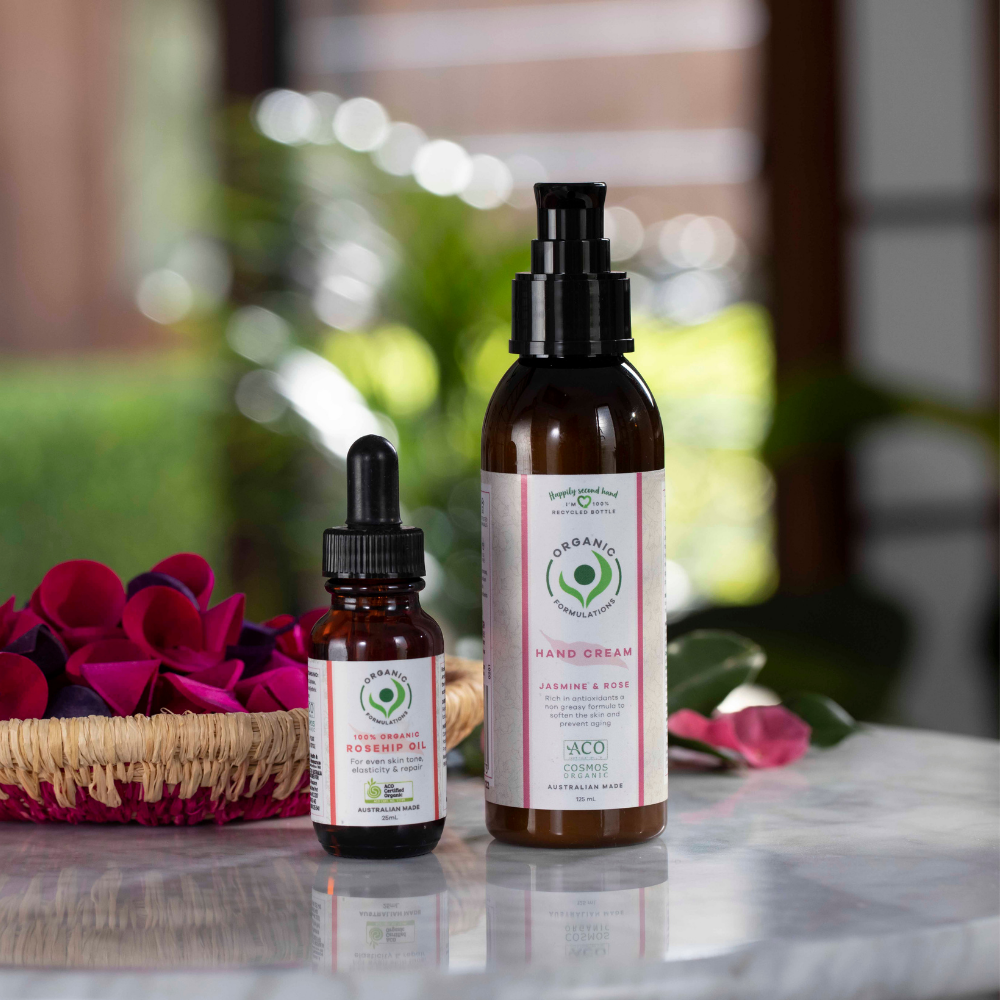 rose hip oil, organic, for skin care
